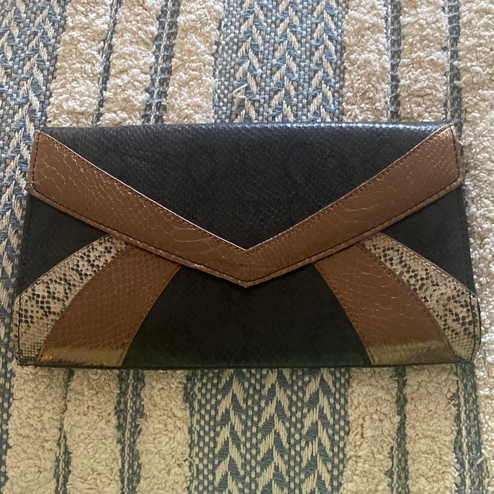 Snake print clutch